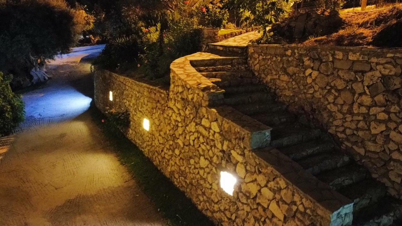 Appartamento Irida Apolpaina Esterno foto